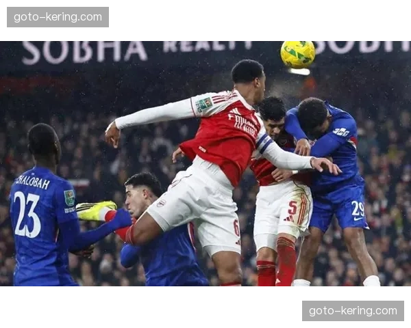 切尔西过去四场场均射门15.3次仅进2球，终结能力骤降