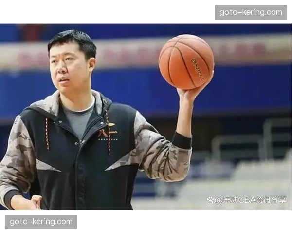 四川男篮赛季至今未获一胜 重建之路任重道远